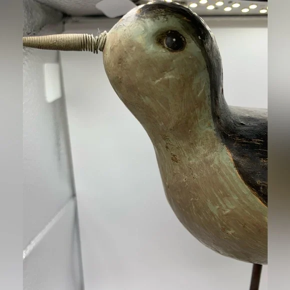 A set of two wooden bird sculptures - Picture 3 of 10